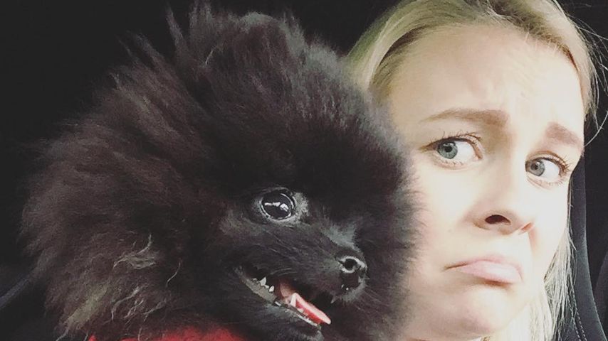 YouTuberin Dagi Bee mit Hündchen Zula