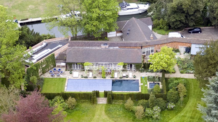 Das Haus von George Clooney und Amal in Berkshire
