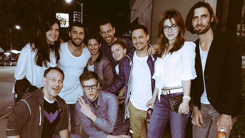 Emily VanCamp und Joshua Bowman
