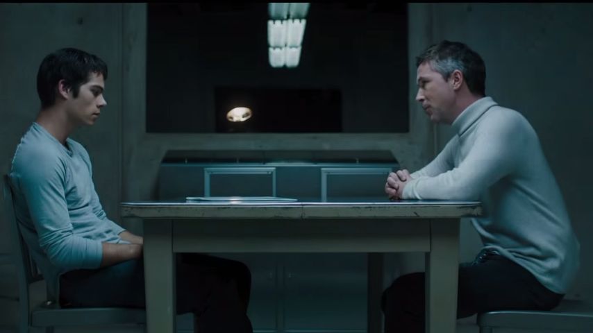 Dylan O'Brien und Aidan Gillen