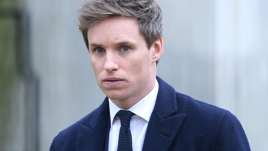 Eddie Redmayne bei der Beerdigung von Stephen Hawking
