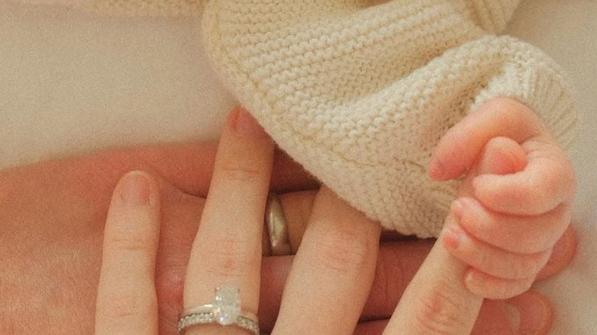 Ella Mettler, Nemos Schwester, ist zum ersten Mal Mama geworden