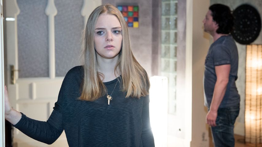 Fiona (Olivia Burkhart) bei "Unter uns"