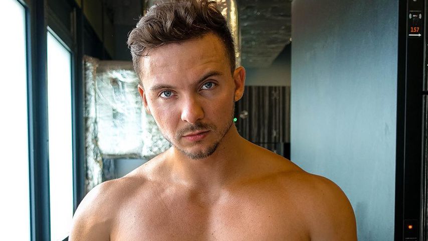 Das war knapp! Fitnessoskar beim Training fast verbrannt