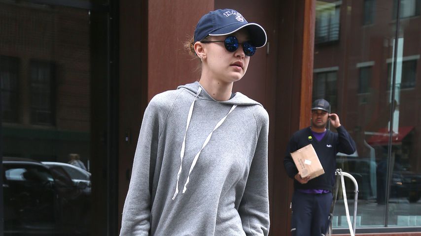 Nach Mager-Kritik: Jetzt versteckt Gigi Hadid ihren Body