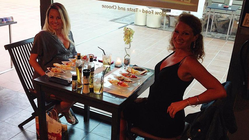 Gina Gerson Macht Es Mit Ihrer Freundin Gina Gerson Macht Es Mit Ihrer Freundin