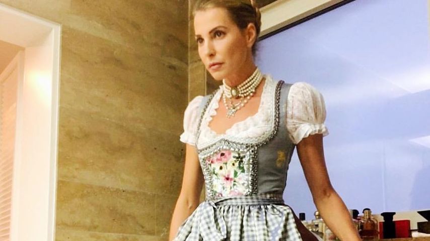 Giulia Siegel im Dirndl