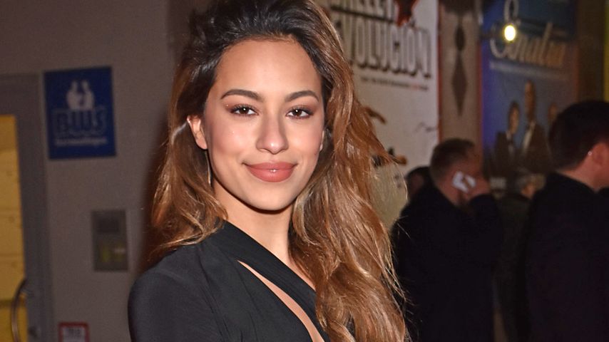 Gizem Emre, Schauspielerin