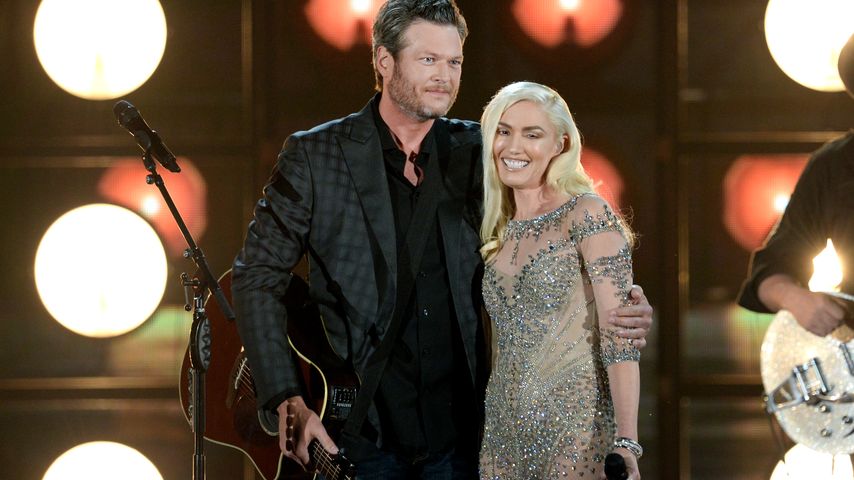 Gwen Stefani und Blake Shelton auf der Bühne bei den Billboard Music Awards