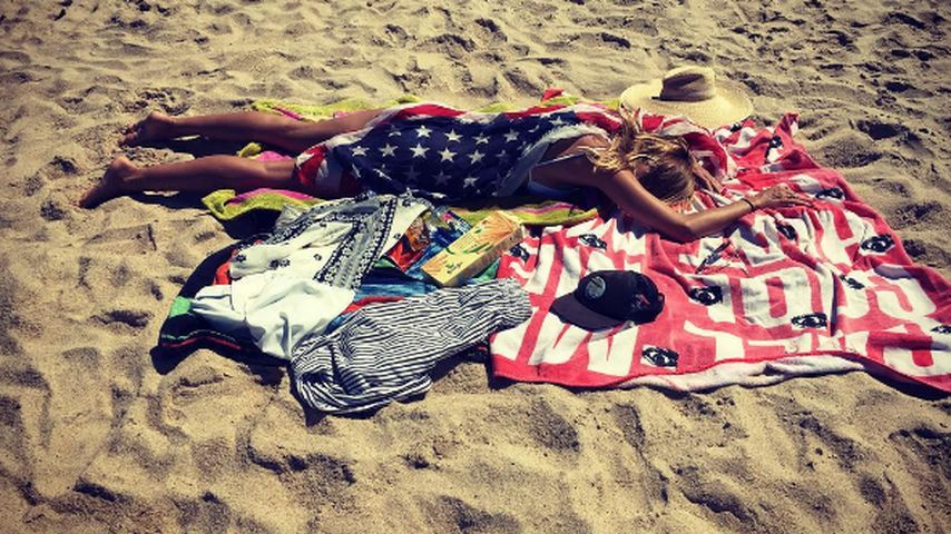 Heidi Klum am Strand