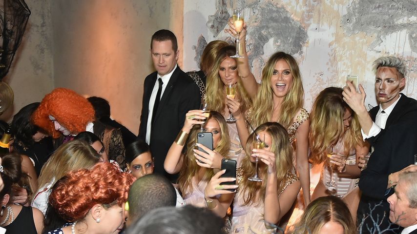 Heidi Klum und andere Gäste auf ihrer Halloween-Party in New York