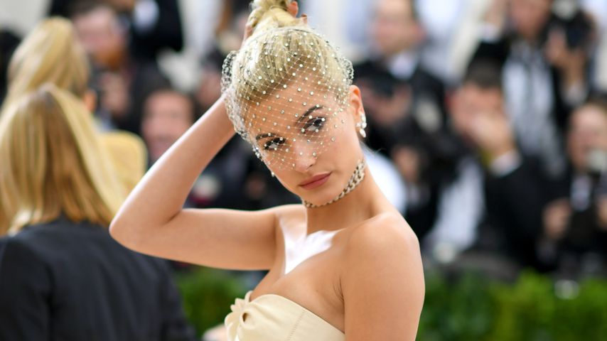 Hailey Baldwin bei der Met-Gala 2017