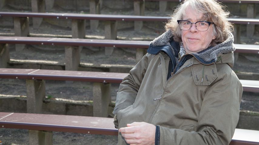 Smartphones raus: Helge Schneider hasst Selfies mit Fans!