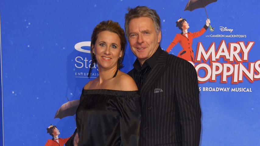 Irina und Jörg Pilawa auf der Musical-Premiere von "Mary Poppins"