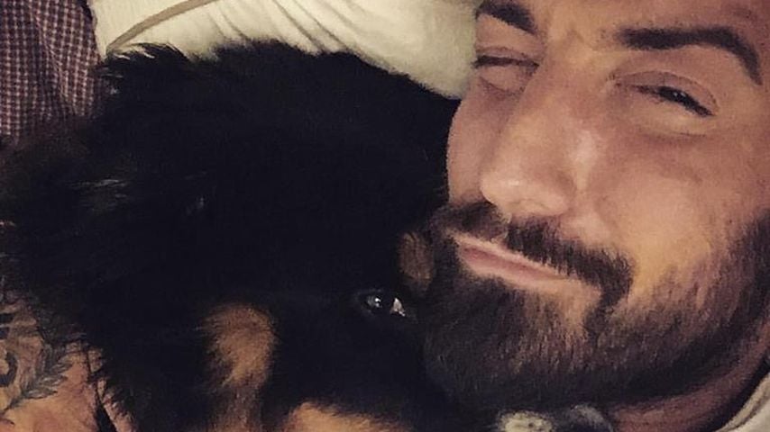 Jan Leyk mit seinem Hund Bruno