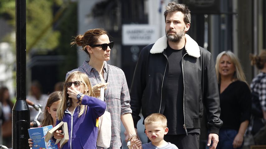 Jennifer Garner und Ben Affleck mit ihren drei Kindern im Mai 2016