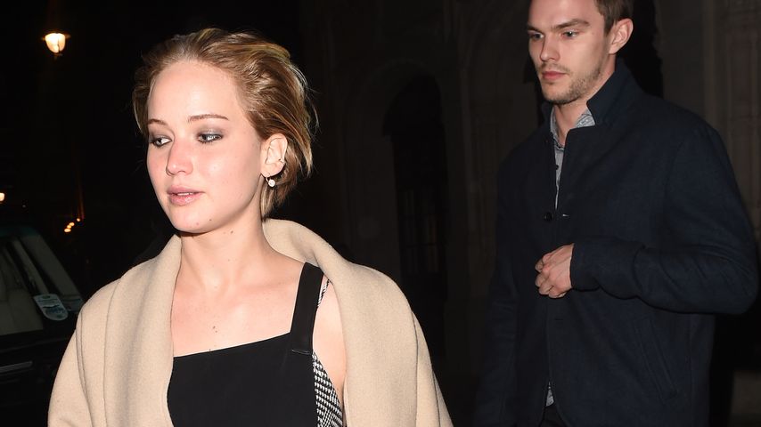 Jennifer Lawrence und Nicholas Hoult