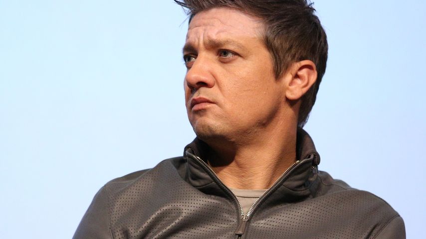 Jeremy Renner: Erpresst ihn seine Ex mit Sex-Tapes?