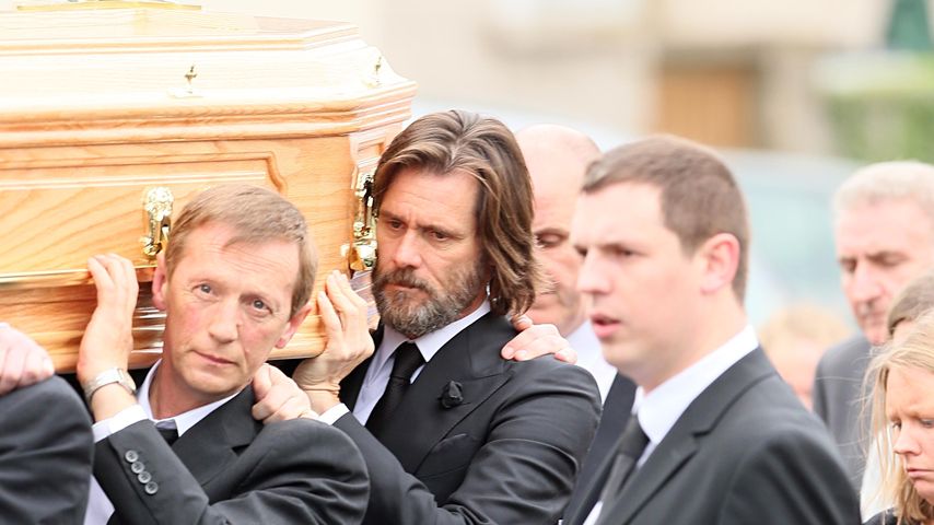 Jim Carrey bei der Beerdigung seiner Ex-Freundin Cathriona White