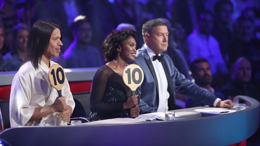 Jorge Gonzalez mit Motsi Mabuse und Joachim Llambi in der "Let's Dance"-Jury