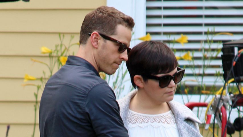 Josh Dallas und Ginnifer Goodwin beim Dreh ihrer Serie