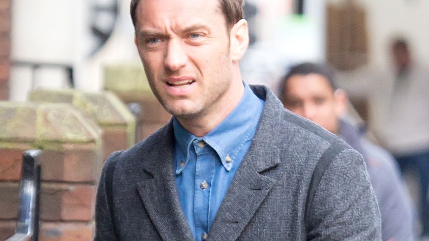 Jude Law auf der Straße