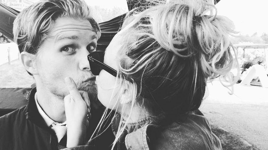 Kaley Cuoco und ihr Freund Karl Cook