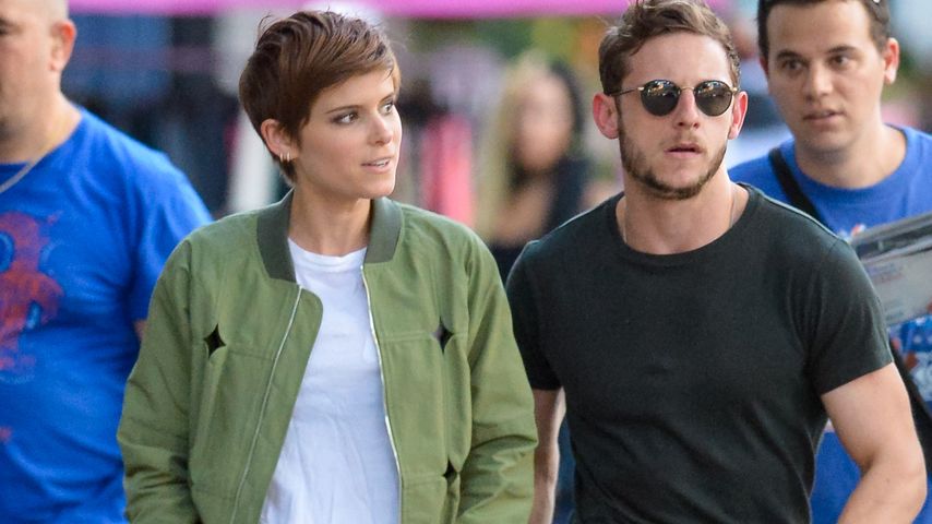 Jamie Bell und Kate Mara