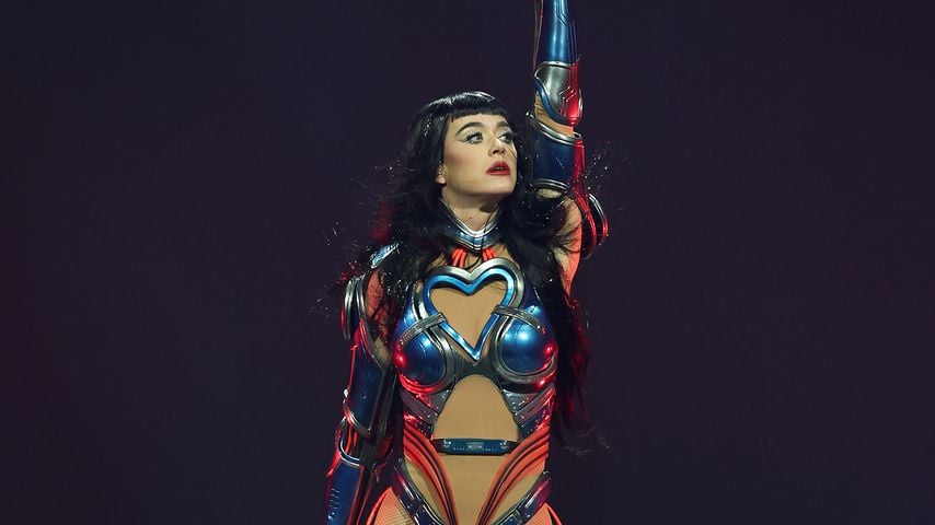 Katy Perry kämpft bei einer Trennungsballade mit den Tränen