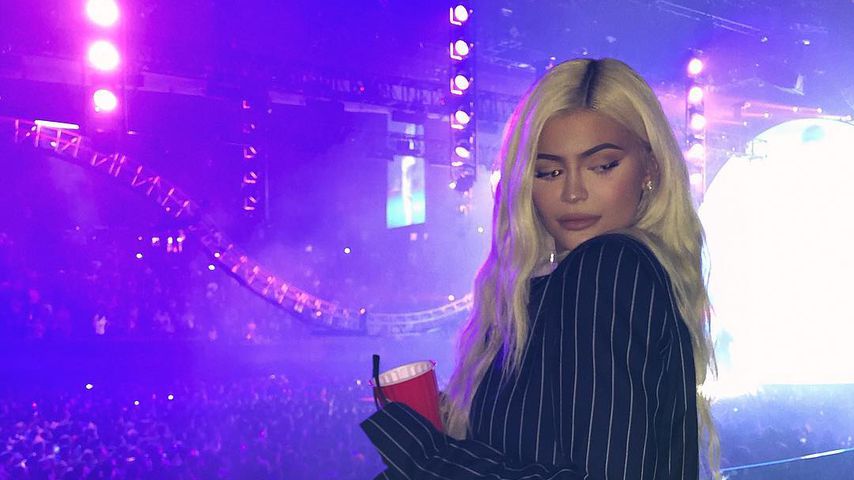 Family-Support als VIP: Kylie Jenner feiert Travis' Konzert!