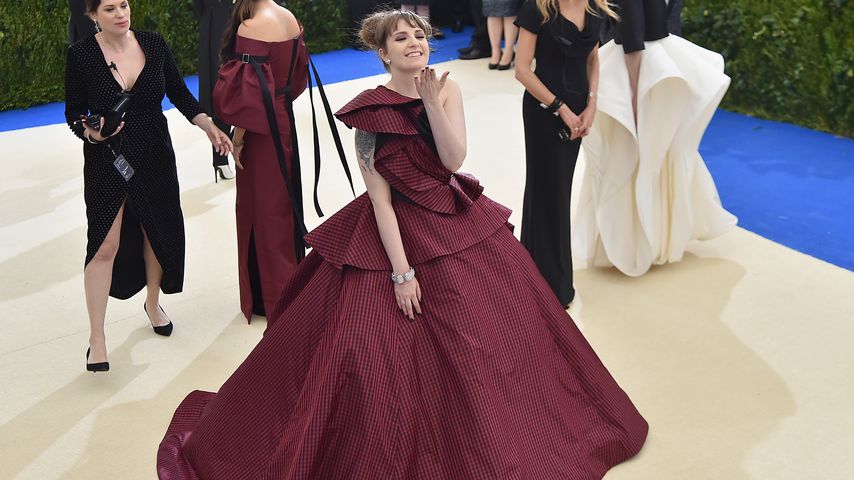 Lena Dunham bei Rei Kawakubo/Comme des Garcons