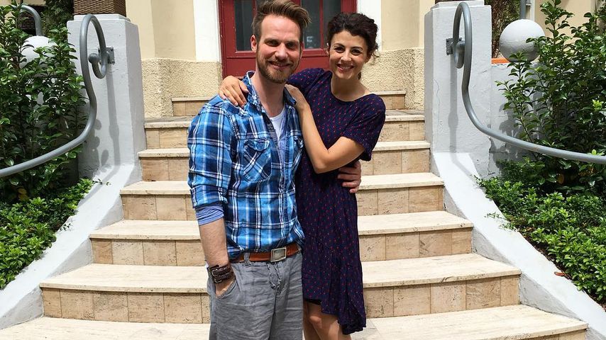 Christian Feist (spielt Leonard Stahl) und Liza Tzschirner (Pauline Stahl) bei "Sturm der Liebe"