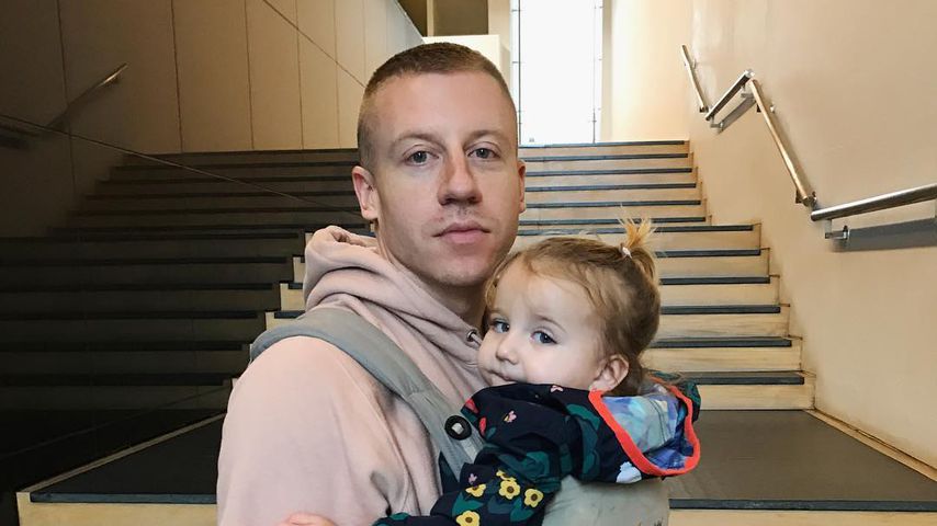 Macklemore mit seiner Tochter Sloane