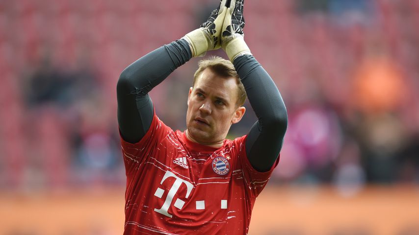Manuel Neuer beim Bundesligaspiel Augsburg gegen Bayern München