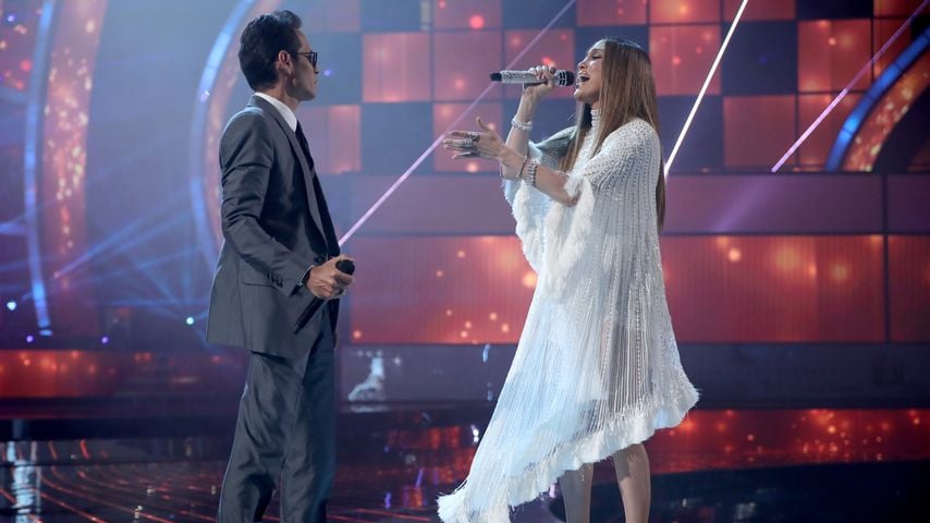 Marc Anthony und Jennifer Lopez auf der Bühne