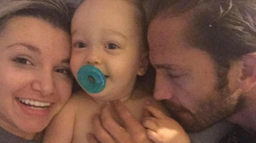 Marcus Kowal mit seiner Frau und Söhnchen Liam