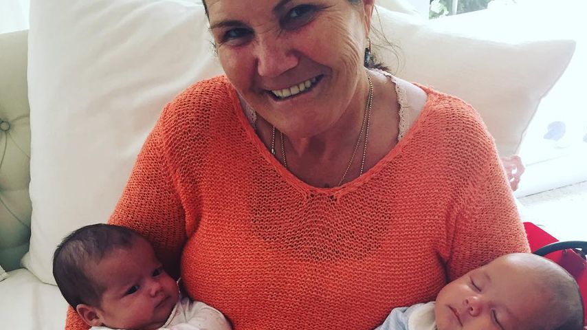 Maria Dolores dos Santos Aveiro mit Cristiano Ronaldos Zwillingen