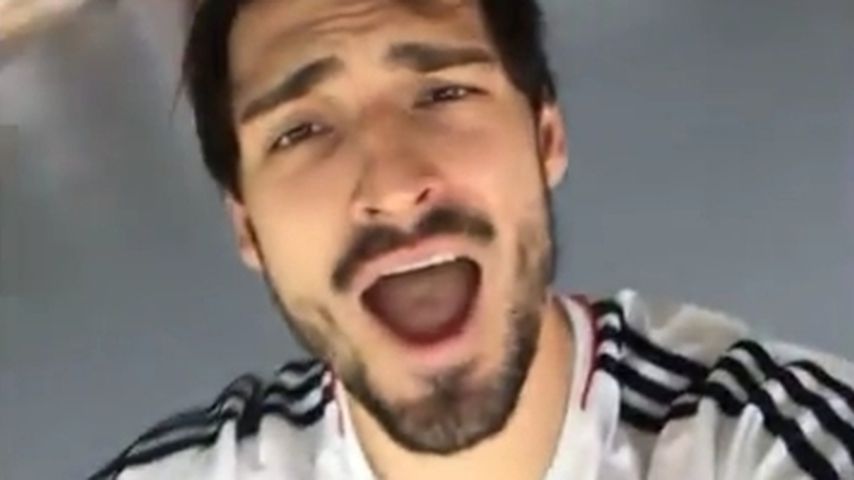 "All by myself": Hier trällert Mats Hummels einsam im Gym!