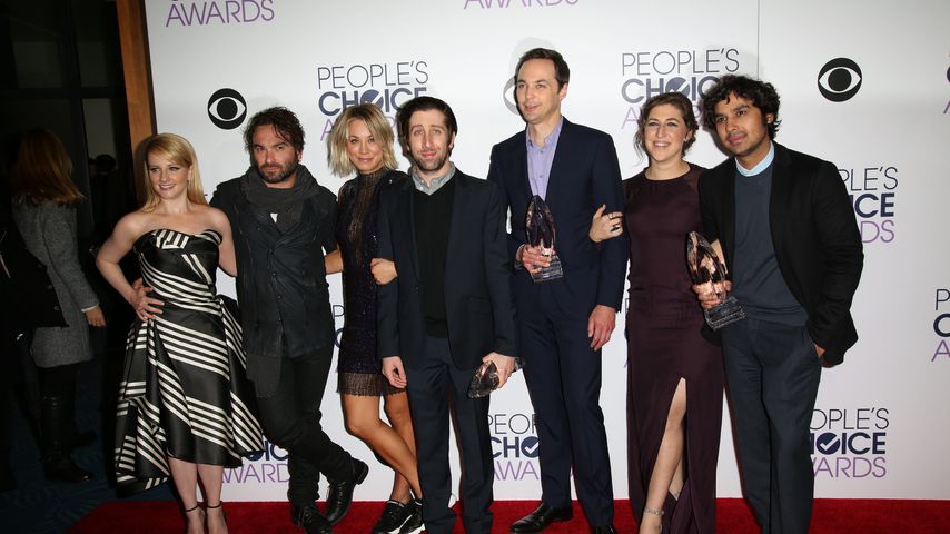 Melissa Rauch, Johnny Galecki, Kaley Cuoco, Simon Helberg, Jim Parsons, Mayim Bialik & Kunal Nayyar