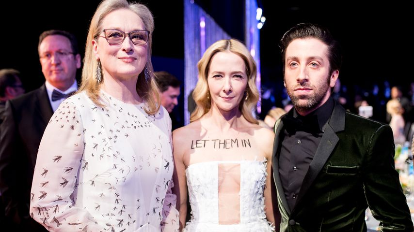 Meryl Streep, Jocelyn Towne und Simon Helberg bei den Screen Actors Guild Awards