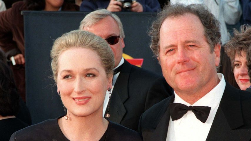 Meryl Streep Et Son Mari Jeune Knapp 41 Jahre Ehe: Meryl Streep setzt auf getrennte Bäder | Promiflash.de