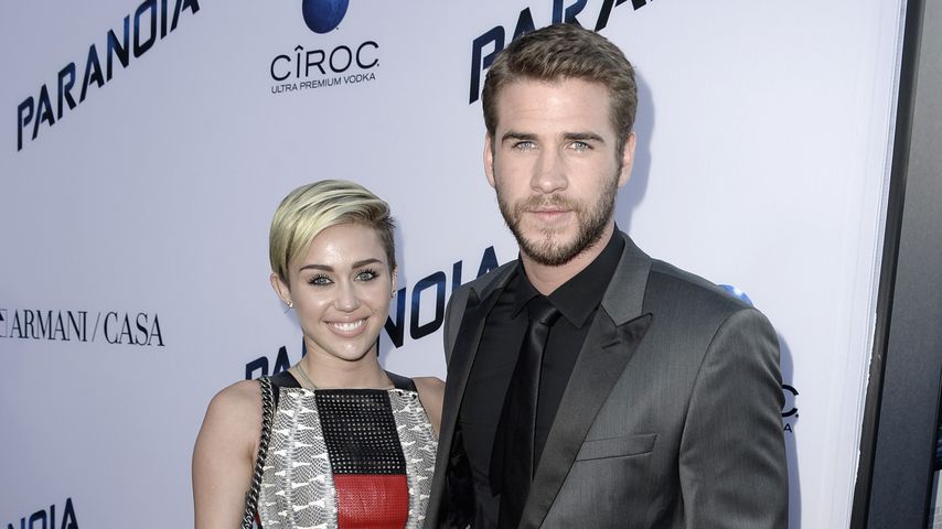 Miley Cyrus und Liam Hemsworth bei einer Filmpremiere