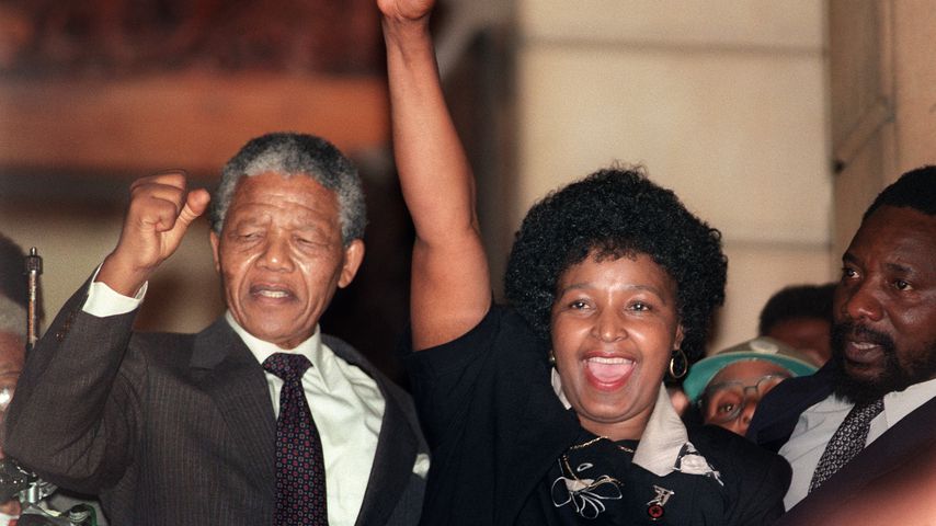 Nelson Mandela und seine damalige Frau Winnie im Jahr 1990