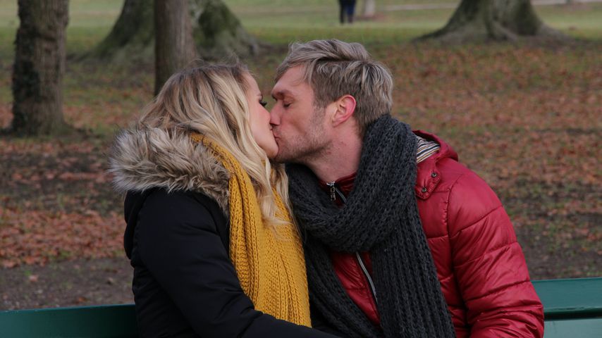 Saskia Atzerodt und Nico Schwanz beim Videodreh für "Ist das hier wahr"