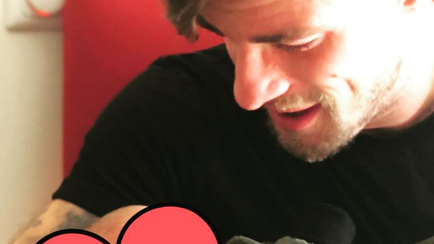 Emotions-Ausbruch: Neu-Papa Pascal Kappés weint vor Freude!