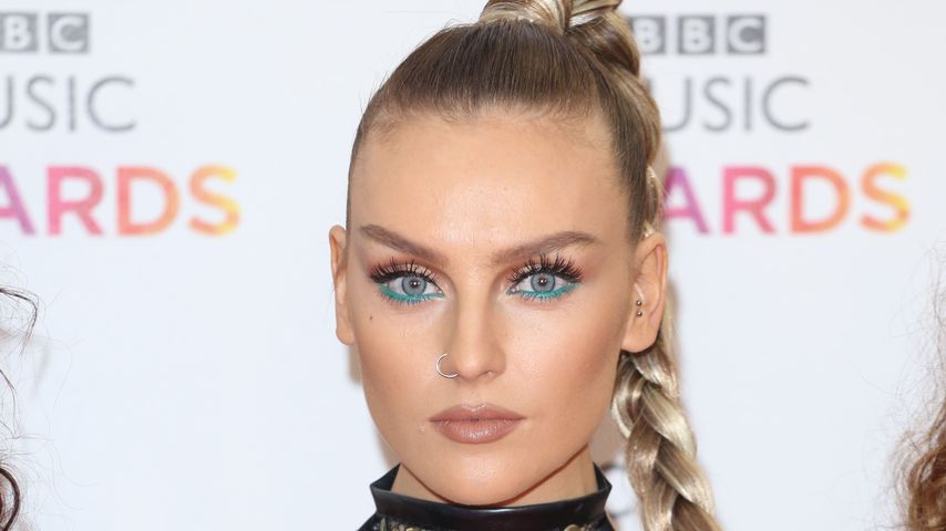 Perrie Edwards, Sängerin