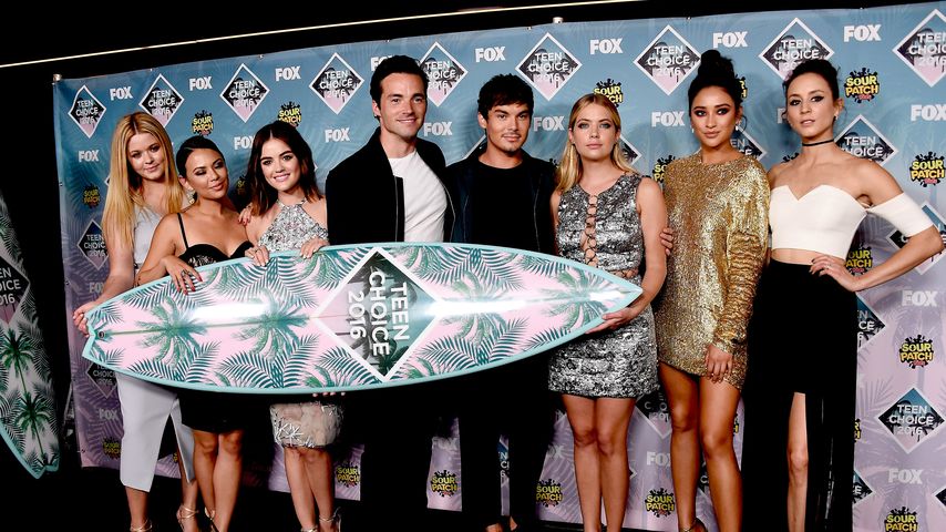 "Pretty Little Liars"-Cast bei den Teen-Choice-Awards in Kalifornien 2016