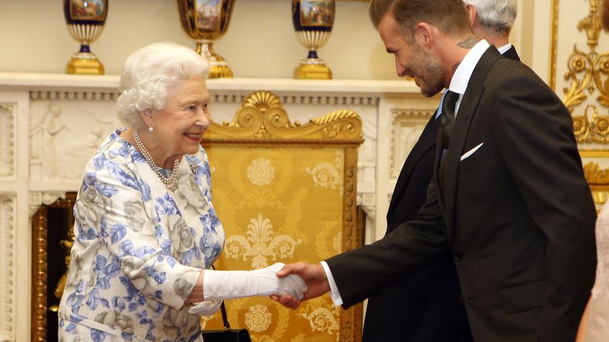 Queen Elizabeth II. und David Beckham