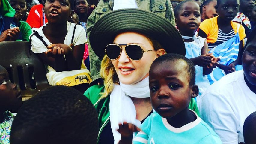 Queen of Pop Madonna besucht ein Waisenhaus in Malawi