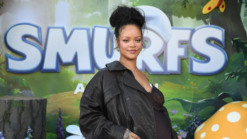 Schlumpf-Film mit Rihanna als "Zeitverschwendung" kritisiert